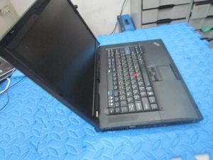 sell uesed laptop LENOVO IBM THINKPAD R61-1 with cheap price in hanoi 3