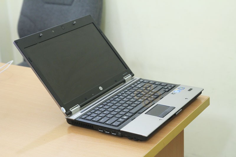 sell laptop hp core i7 in hanoi 5